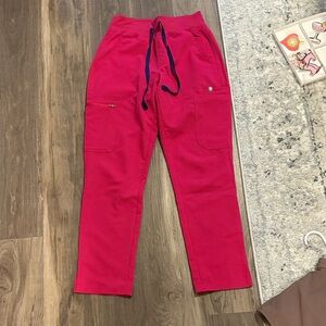 Figs High Waisted Yola scrub pants in Ultra Rose